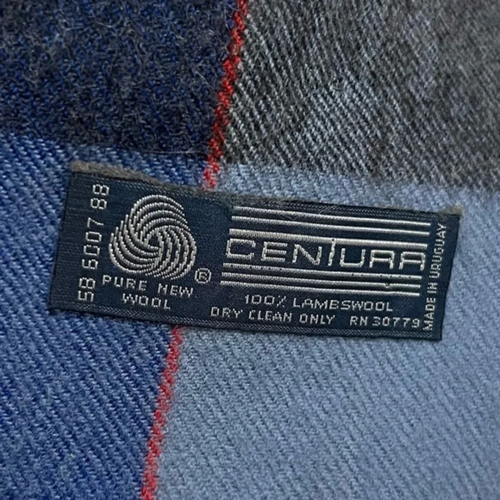 Centura Blue Gray Plaid Lambswool Scarf with Fringe Made in Uruguay   Unisex